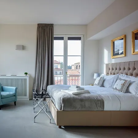 Premiere Ponte Vecchio 7 Floor Apartment