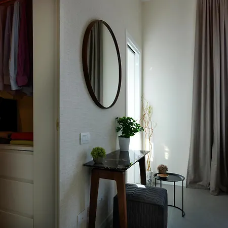 Premiere Ponte Vecchio 7 Floor Apartment *